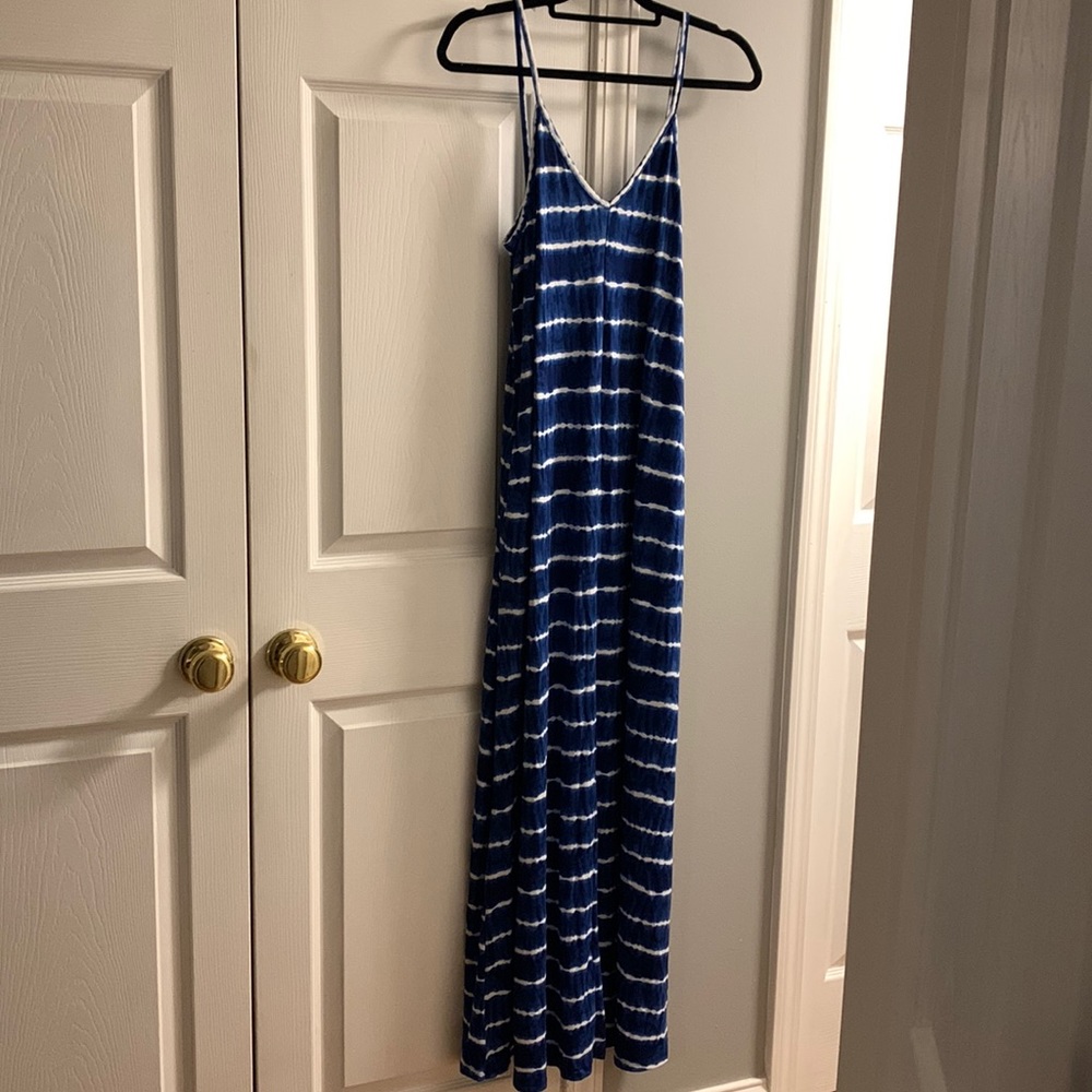 Doublju blue and white stripe tie dye maxi dress size Medium NWT